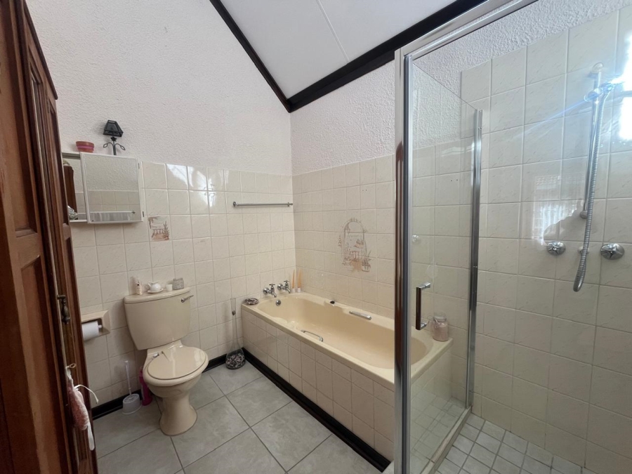 1 Bedroom Property for Sale in Oudorp North West